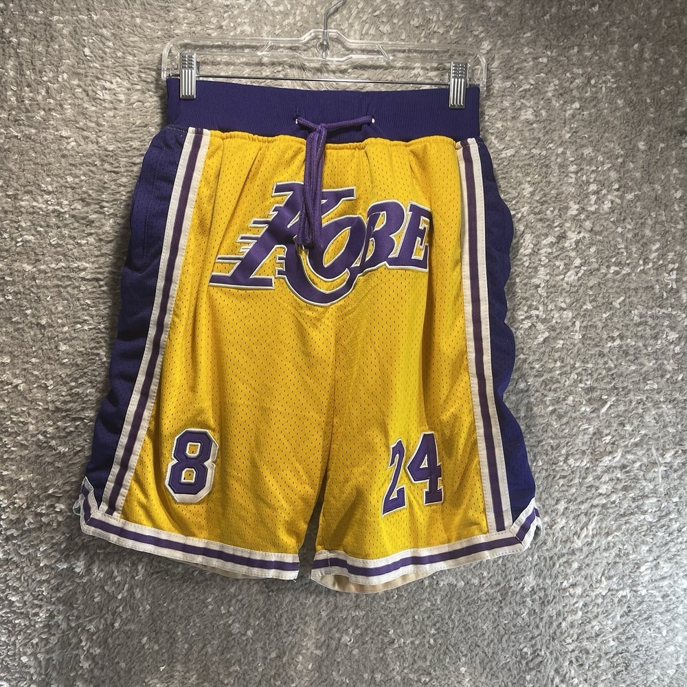 Kobe Los Angeles Lakers 1996-97 Shorts Men, Teen Size L MADE IN USA By Just Don